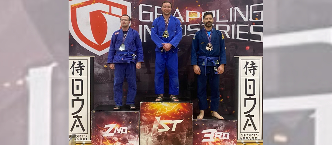 Silverbacks Compete at Grappling Industries